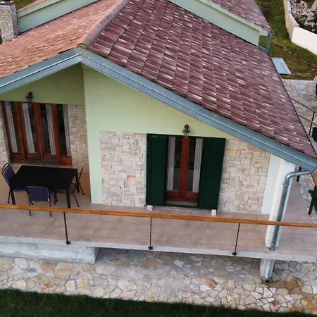 Kuca Za Odmor Neli Feriehus Zadar